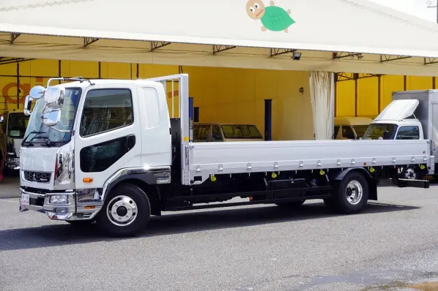 三菱 ファイター 2KG-FK65F(2WD)の写真1