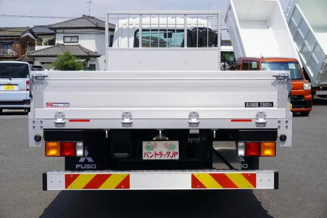 三菱 ファイター 2KG-FK65F(2WD)の写真4