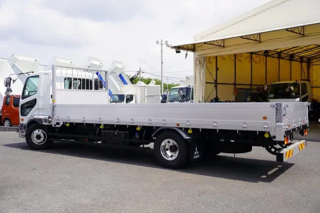 三菱 ファイター 2KG-FK65F(2WD)の写真7