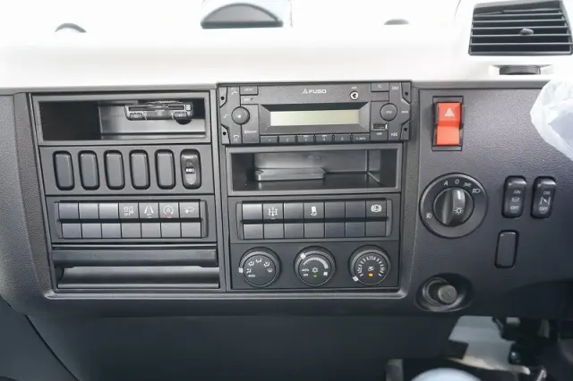 三菱 ファイター 2KG-FK65F(2WD)の写真27