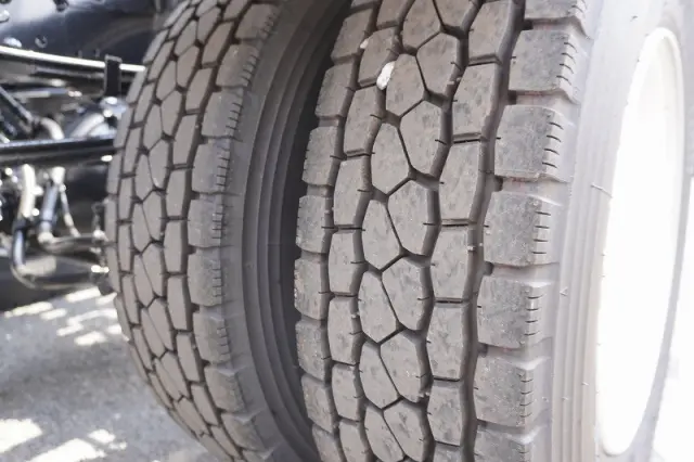 三菱 ファイター 2KG-FK62F(2WD)の写真10