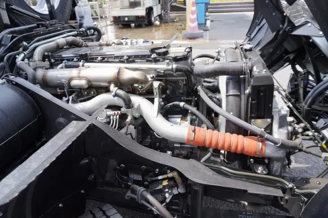 三菱 ファイター 2KG-FK62F(2WD)の写真15
