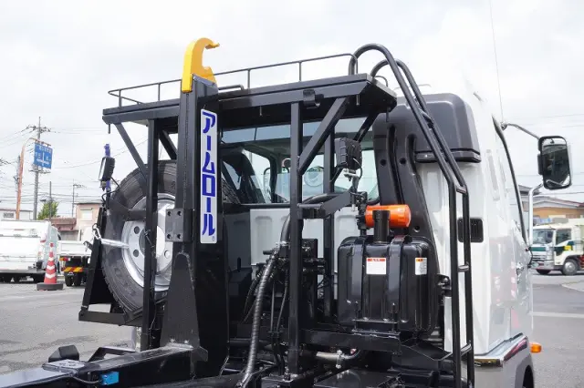 三菱 ファイター 2KG-FK62F(2WD)の写真19