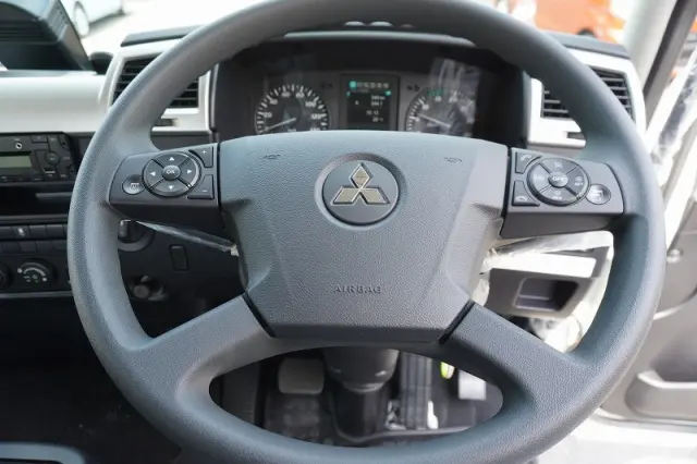 三菱 ファイター 2KG-FK62F(2WD)の写真24