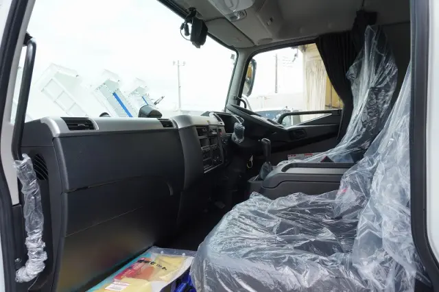 三菱 ファイター 2KG-FK62F(2WD)の写真35