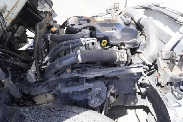 いすゞ エルフ TPG-NLR85AN(2WD)の写真14
