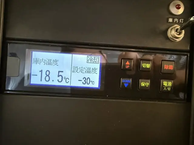 いすゞ エルフ TPG-NLR85AN(2WD)の写真40