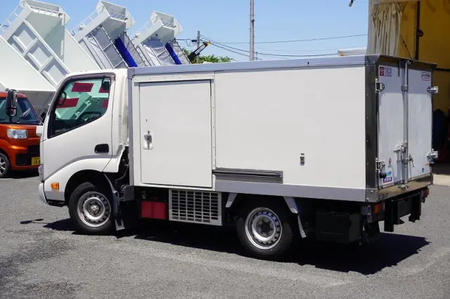 トヨタ ダイナ QDF-KDY221(2WD)の写真7