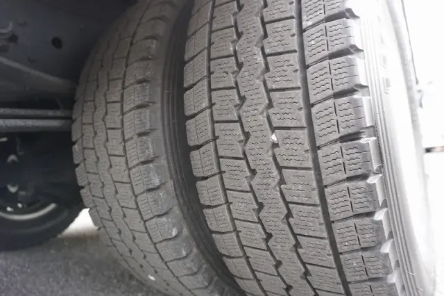 いすゞ エルフ 2SG-NPR88AN(2WD)の写真11