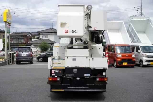 三菱 キャンター TPG-FEA50(2WD)の写真4