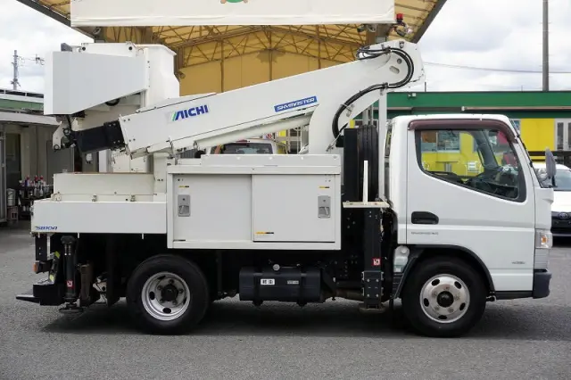 三菱 キャンター TPG-FEA50(2WD)の写真5