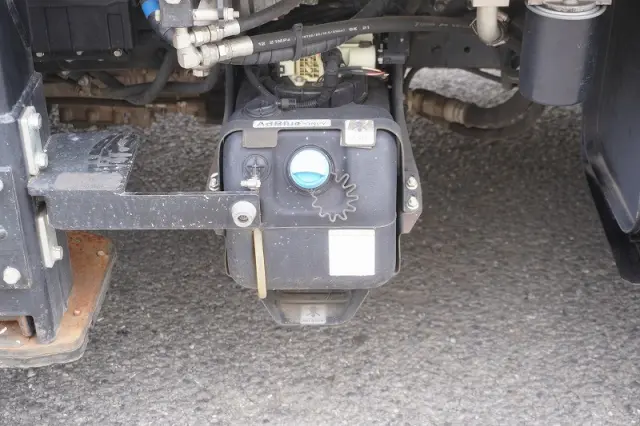 三菱 キャンター TPG-FEA50(2WD)の写真17