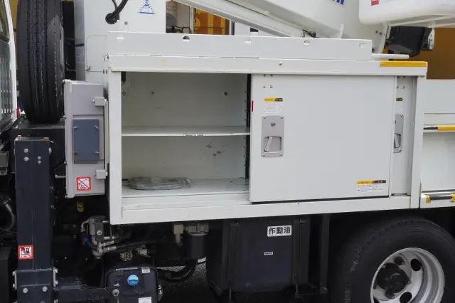 三菱 キャンター TPG-FEA50(2WD)の写真18