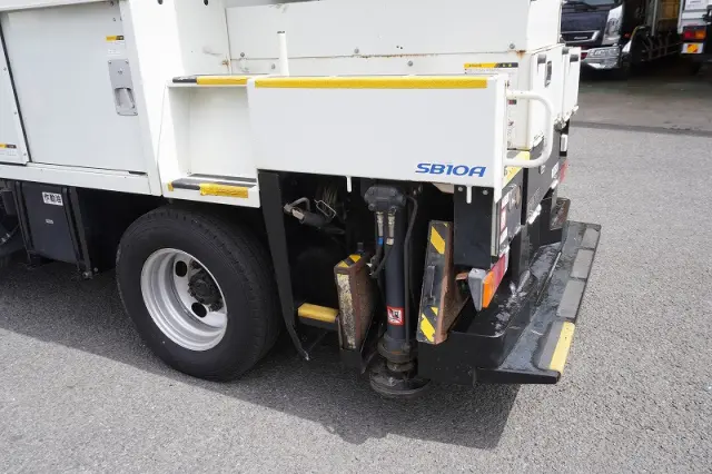 三菱 キャンター TPG-FEA50(2WD)の写真28