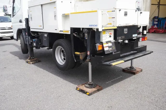 三菱 キャンター TPG-FEA50(2WD)の写真34