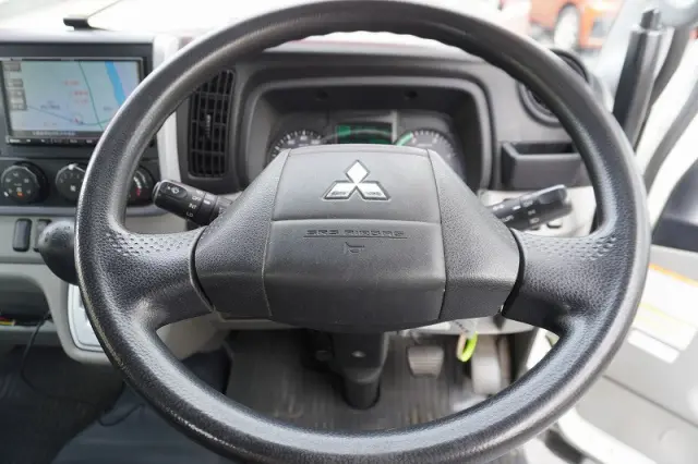 三菱 キャンター TPG-FEA50(2WD)の写真39