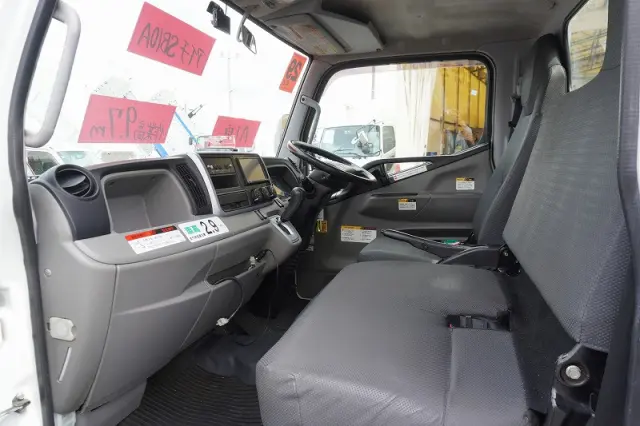 三菱 キャンター TPG-FEA50(2WD)の写真47