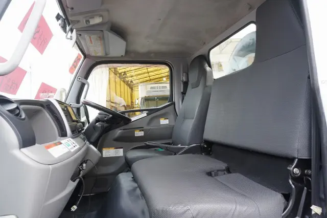 三菱 キャンター TPG-FEA50(2WD)の写真48