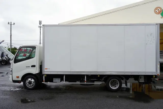 日野 デュトロ TKG-XZU720M(2WD)の写真3