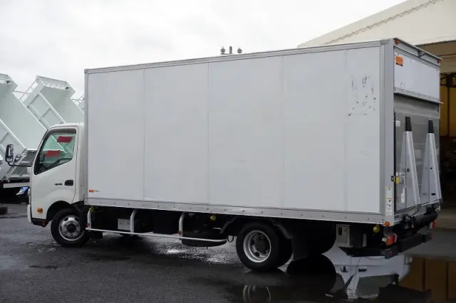 日野 デュトロ TKG-XZU720M(2WD)の写真7