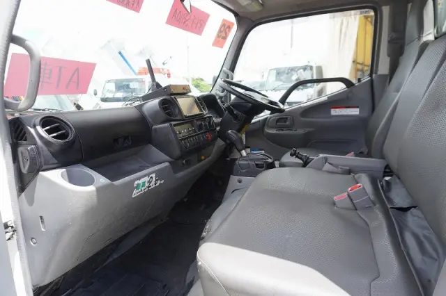 日野 デュトロ TKG-XZU600X(2WD)の写真43