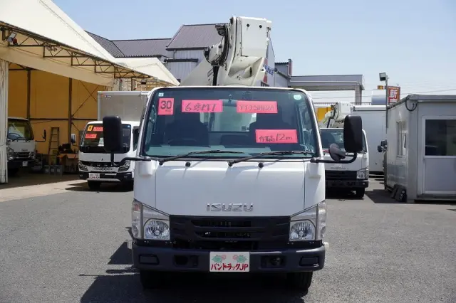 いすゞ エルフ TPG-NKR85N(2WD)の写真2