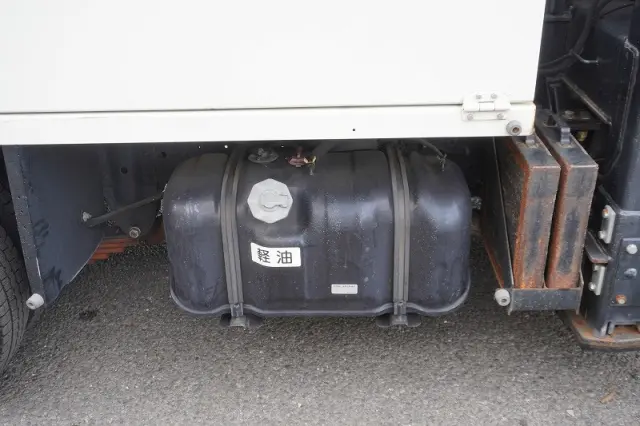 いすゞ エルフ TPG-NKR85AN(2WD)の写真23