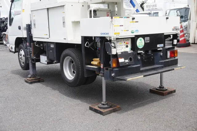 いすゞ エルフ TPG-NKR85AN(2WD)の写真31