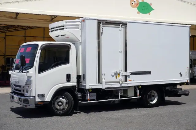 いすゞ エルフ 2PG-NPR88AN(2WD)の写真1