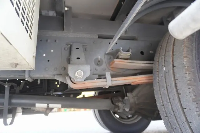 いすゞ エルフ 2PG-NPR88AN(2WD)の写真12