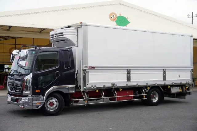 三菱 ファイター 2KG-FK65F(2WD)の写真1