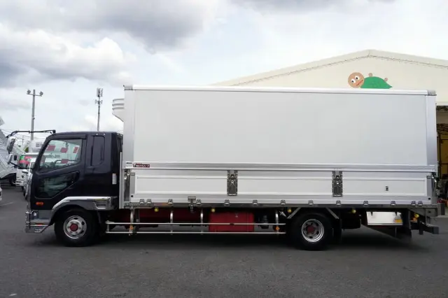 三菱 ファイター 2KG-FK65F(2WD)の写真3