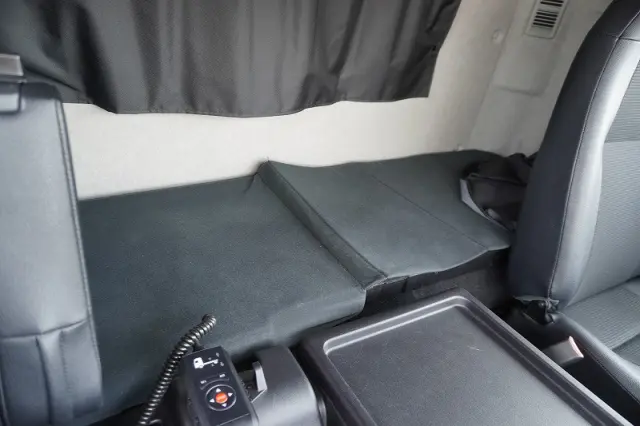 三菱 ファイター 2KG-FK65F(2WD)の写真38