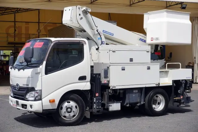 日野 デュトロ TKG-XZU600X(2WD)の写真1