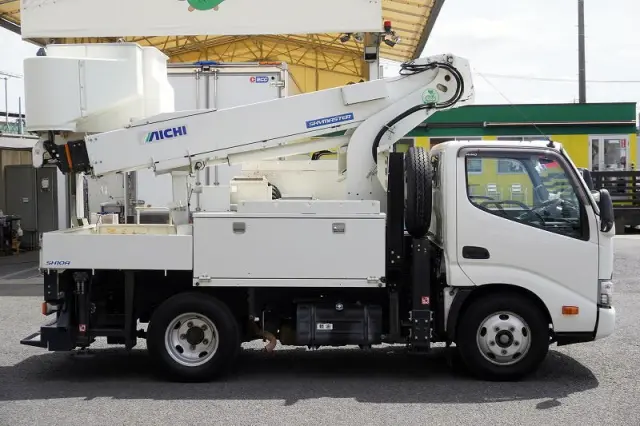 日野 デュトロ TKG-XZU600X(2WD)の写真5