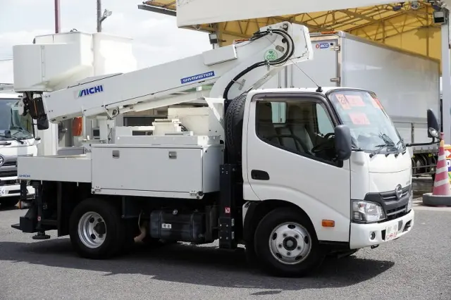 日野 デュトロ TKG-XZU600X(2WD)の写真6