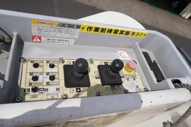 日野 デュトロ TKG-XZU600X(2WD)の写真29