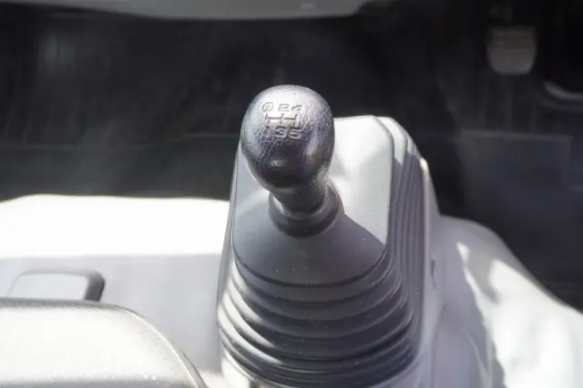 日野 デュトロ TKG-XZU600X(2WD)の写真36