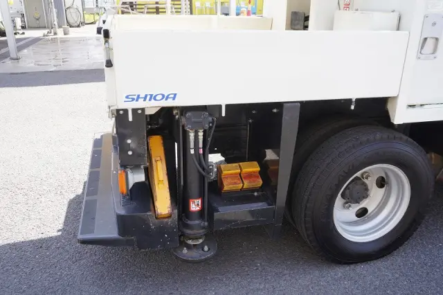 日野 デュトロ TPG-XZU600X(2WD)の写真31