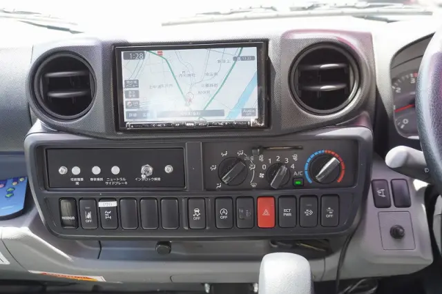 日野 デュトロ TPG-XZU600X(2WD)の写真39