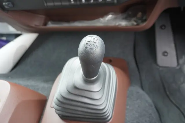 日野 レンジャー 2KG-FD2ABG(2WD)の写真41