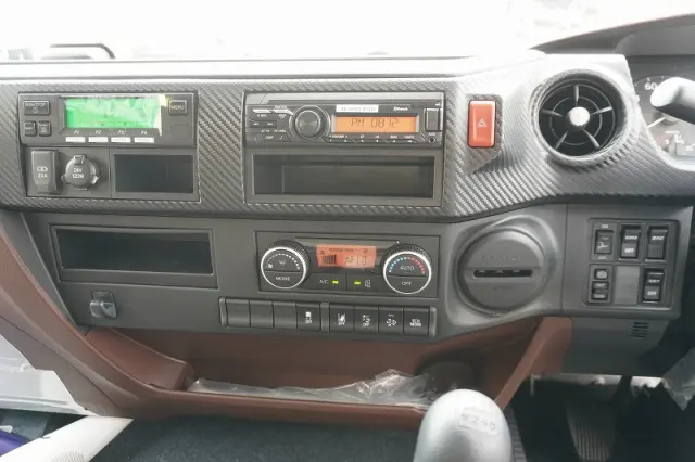 日野 レンジャー 2KG-FD2ABG(2WD)の写真42