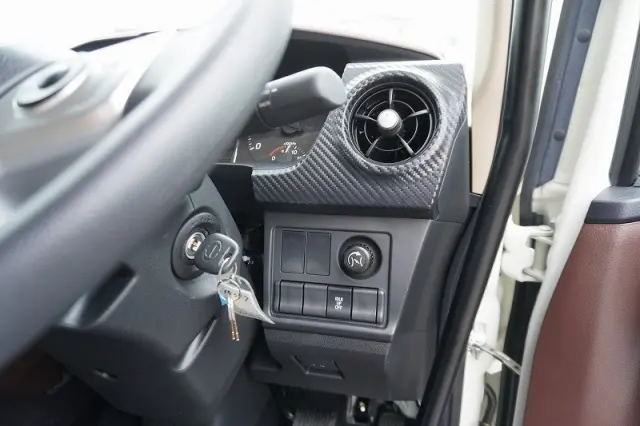 日野 レンジャー 2KG-FD2ABG(2WD)の写真44