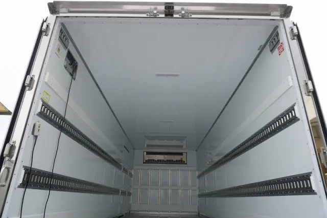三菱 ファイター 2KG-FK65F(2WD)の写真23