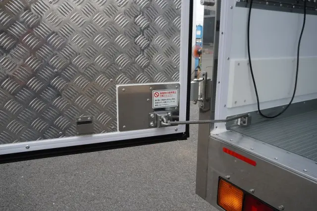 三菱 ファイター 2KG-FK65F(2WD)の写真34