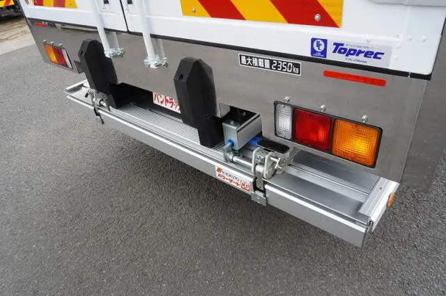 三菱 ファイター 2KG-FK65F(2WD)の写真36