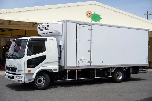 三菱 ファイター 2KG-FK65F(2WD)の写真1