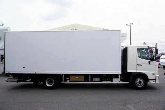 日野 レンジャー 2KG-FD2ABG(2WD)の写真5