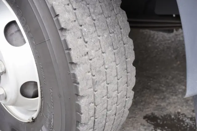 日野 レンジャー 2KG-FD2ABG(2WD)の写真10