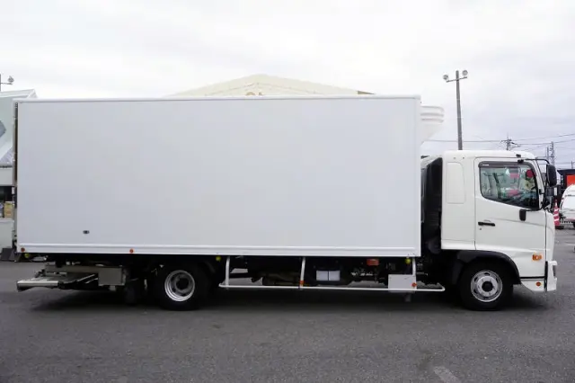 日野 レンジャー 2KG-FD2ABA(2WD)の写真5